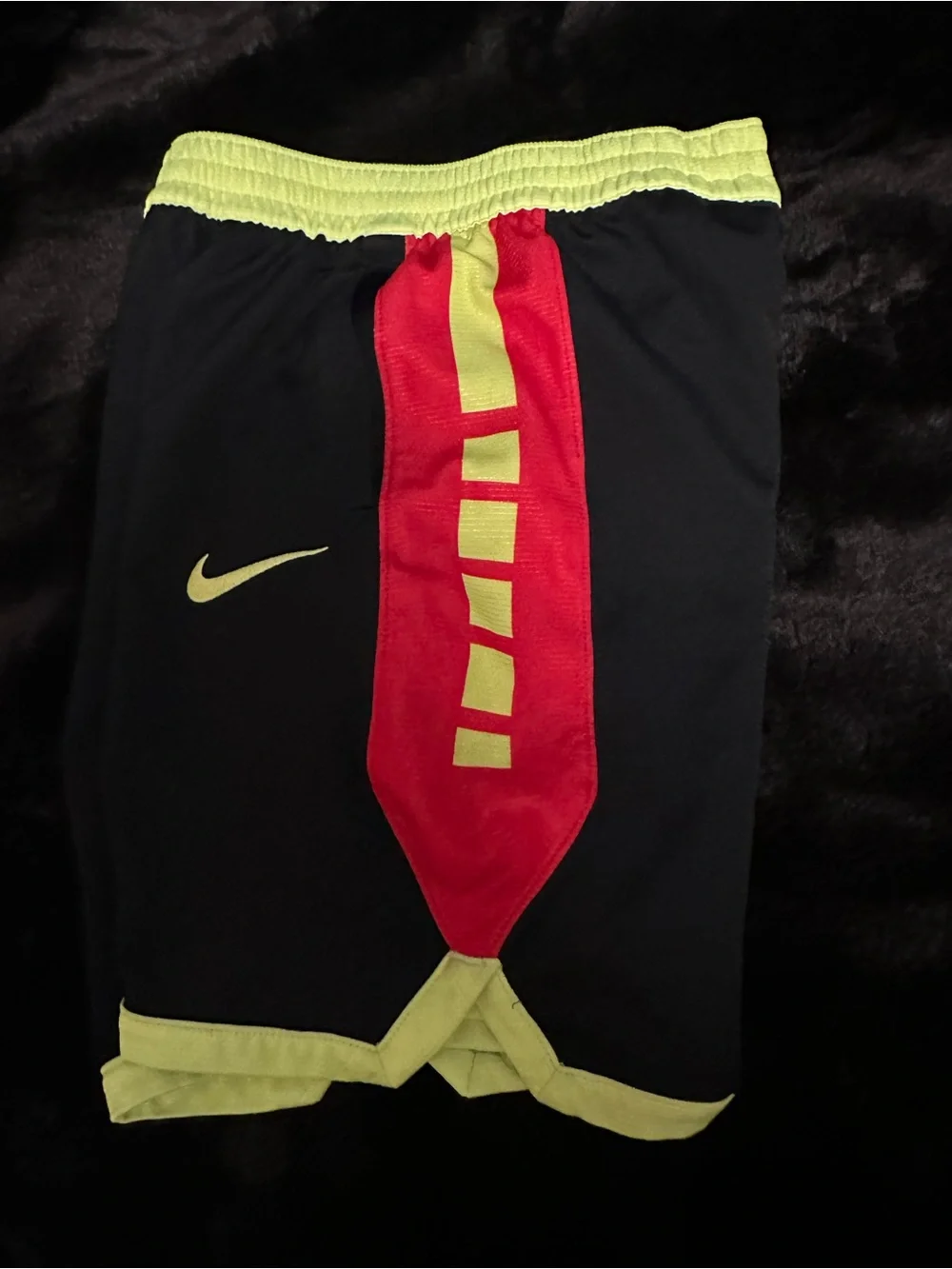Nike ELITE Basketball Shorts BLACK / VOLT / RED Boys MEDIUM